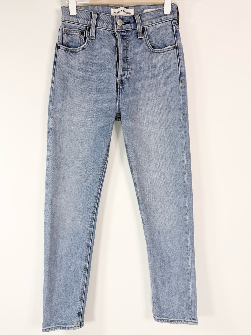 #125 DENIM FORUM 'The Yoko High Rise Slim' 26L Women's Jeans - 23